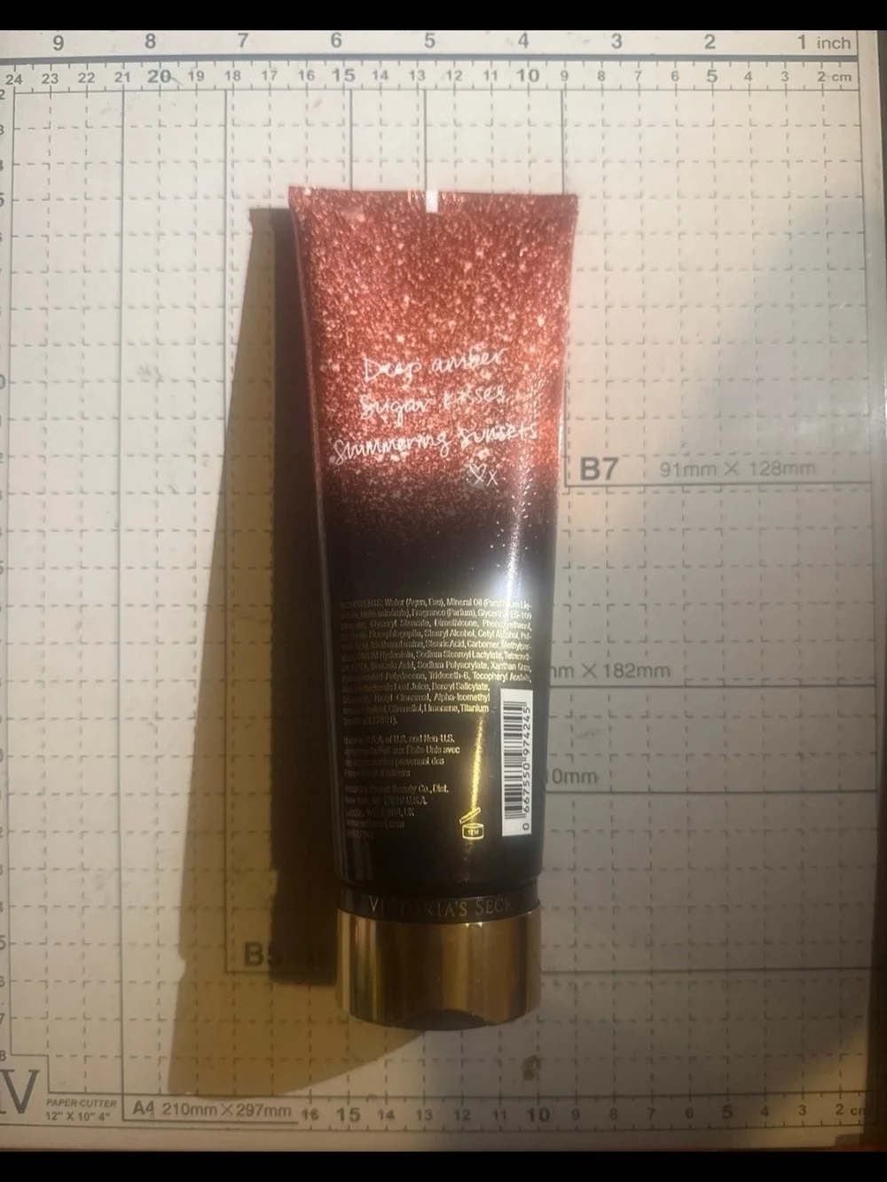Victoria's Secret Amber Romance Shimmer Fragrance Lotion - Bronze
